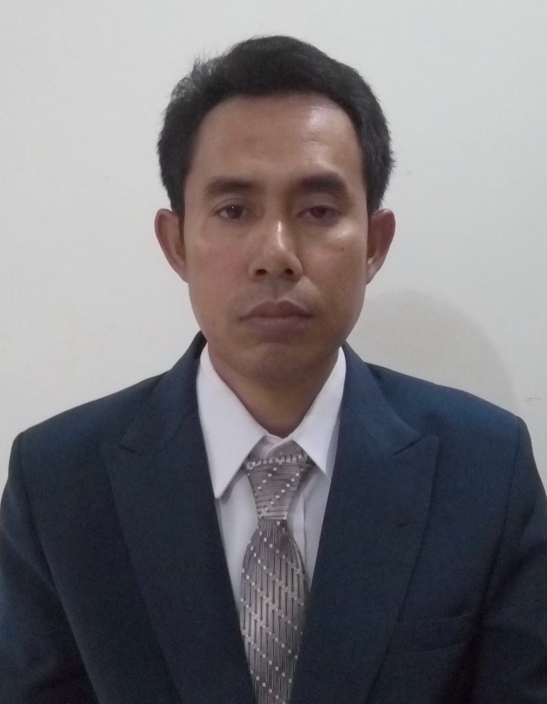 This image has an empty alt attribute; its file name is Foto-Sinollah-1-796x1024.jpg